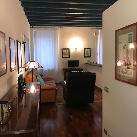 Апартаменты Gatto Bianco Bergamo 9 Экстерьер фото